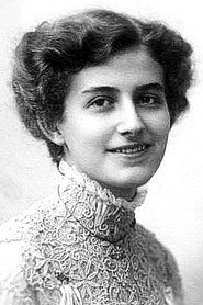 Photo of Grace Morse as Claire
