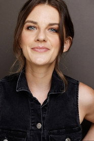 Photo of Aimee Paxton as Iris Scott