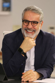 Photo of Hadi Ozisik as Himself