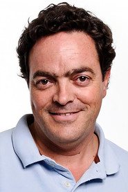 Photo of Felipe Izquierdo as Aníbal