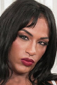 Photo of Julia Maglione