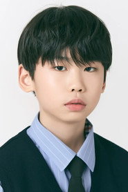 Photo of Choi Woo-rok as Kang Han-min