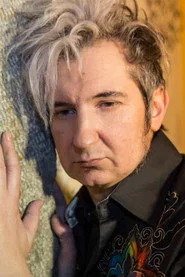 Photo of Paulo Bragança as Henry