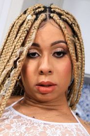 Photo of Larissa Olympio