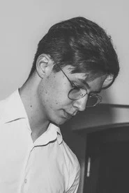 Photo of Nicola Basello as Max