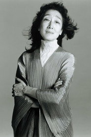 Photo of Mitsuko Uchida as Piano