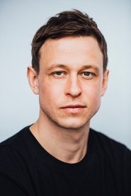 Photo of Felix von Bredow as Polizist