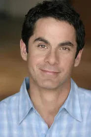 Photo of Robert Maschio as Frank