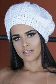 Photo of Suellen Victoria