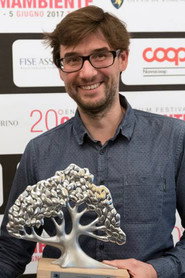 Photo of Vincent Pérazio as Narrator