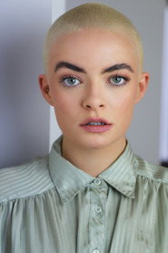 Photo of Dearbháile McKinney as Trisha