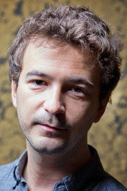 Photo of Renan Luce as Le Soldat Rose