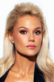 Photo of Lena Kovačević as Izabela