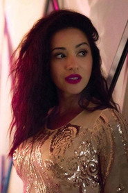 Photo of Ana Malhoa as Manda-Vir