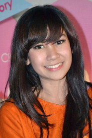 Photo of Anisa Rahma as Annisa