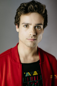 Photo of Tadeu Faustino as Henrique Cimento