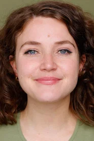 Photo of Olivia Cade as Val