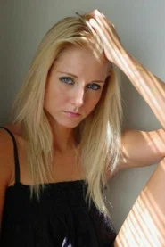 Photo of Dena Kollar as Amanda