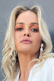 Photo of Cassie Bartho