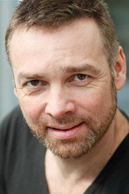 Photo of Frédéric Nyssen as François Duval