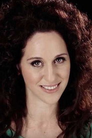 Photo of Leonor Svarcas as Julia