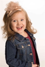Photo of Sophia Battinus as Chloe