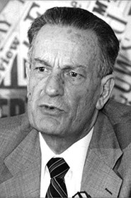 Photo of Benigno Zaccagnini as Self (archive footage)