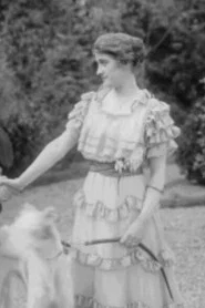Photo of Annie Frenkel-Wesling as Gouvernante van freule de Grancé