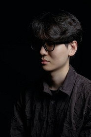 Photo of Lee Dong as Himself