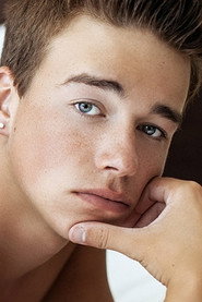 Photo of Troy Ryan
