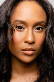Photo of Shah G. Onwuka as Caroline(as Shah Granville)