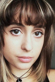 Photo of Célia Fournier-Cantin as Maripier