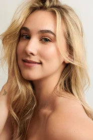 Photo of Sarah Helbringer as Yvet