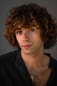 Photo of Rafael Paes as João Arruda