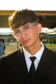 Photo of Elijah Vigneau as Issac Vantofte (petit ami)