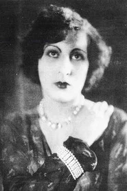 Photo of Cleo de Verberena as Cleo