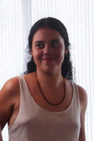 Photo of Alanna Porto as Iara