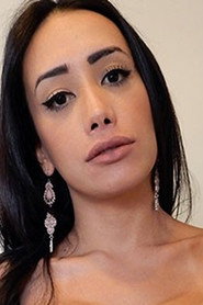 Photo of Juliana Nogueira