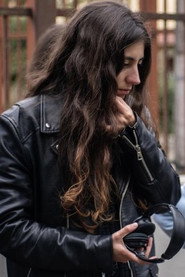 Photo of Laura Canavezi as Professora