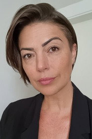 Photo of Fernanda Viola as Vanessa