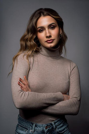 Photo of Neja Čušin as Nadja