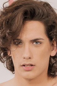 Photo of Tyler Scott