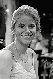 Photo of Cindy Fisher as Amalie
