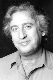 Photo of Louis Saia as Raymond, Dédé's agent