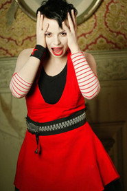 Photo of Priske Dehandschutter as Trol Lili (stem)