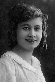 Photo of Louisa de Mornand as Comtesse de Lavardens