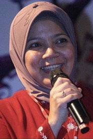 Photo of Zoraya Perucha as Sita