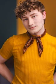 Photo of Mikey Ragusa as Peter Plum