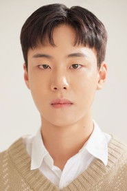 Photo of Park Woo-young as Dong-ho