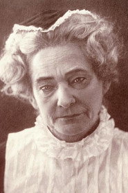 Photo of Clara Schønfeld as Moster Gertrud